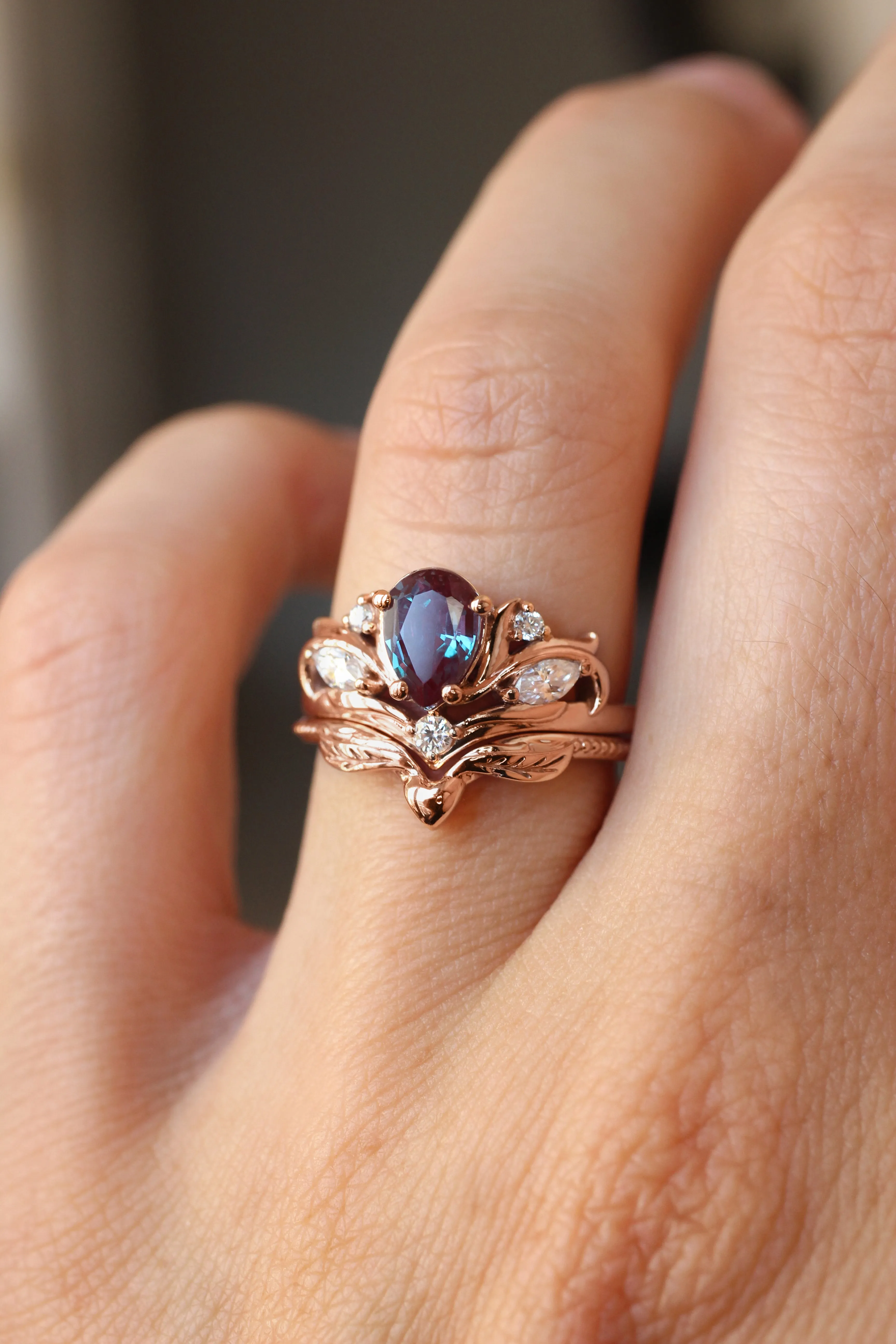 Engagement ring with pear cut alexandrite, without matching band / Swanlake