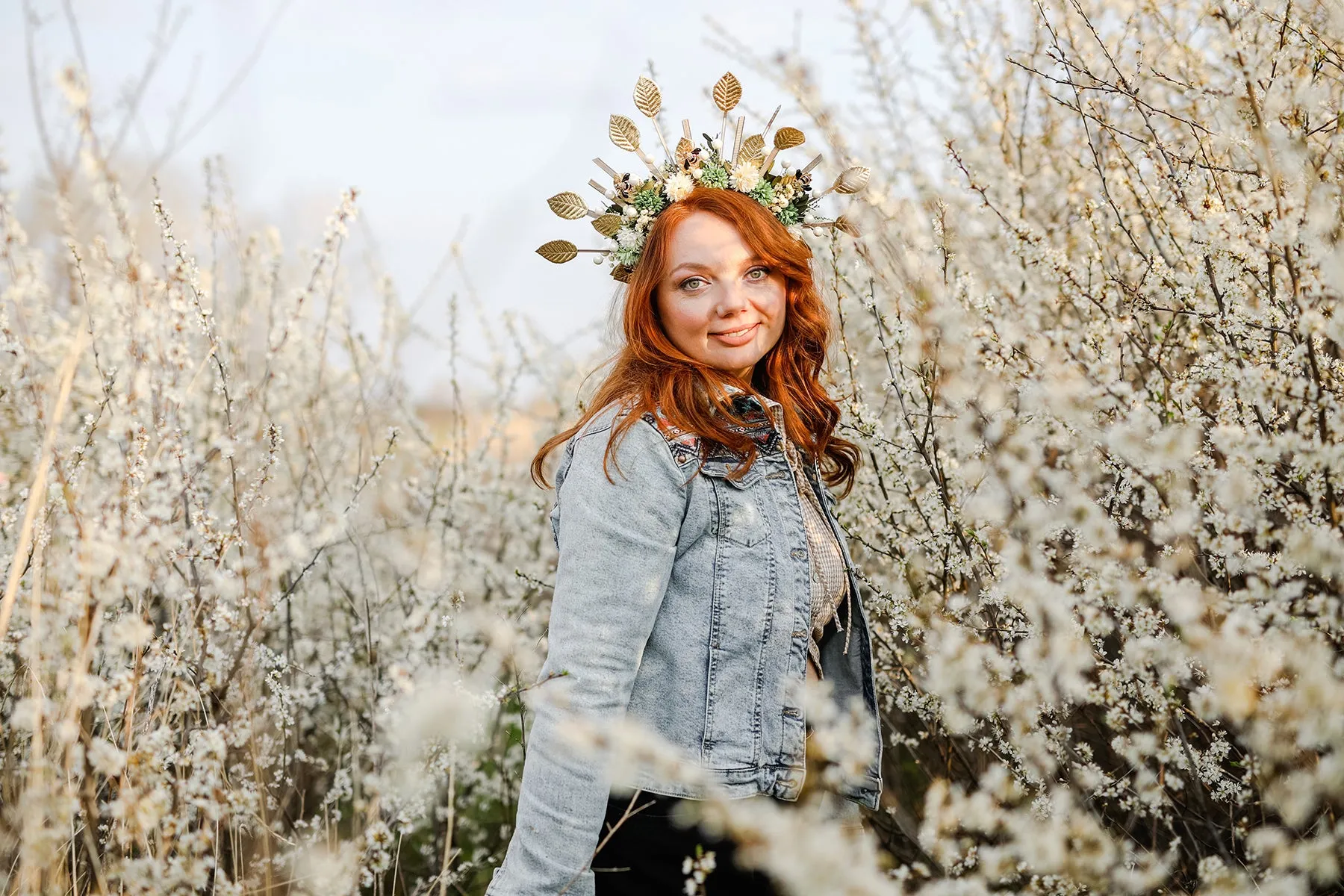 Golden flower halo crown Bees Bridal headpiece Natural green and white headband Met gala sun headpiece Handmade spike crown Beyonce Magaela