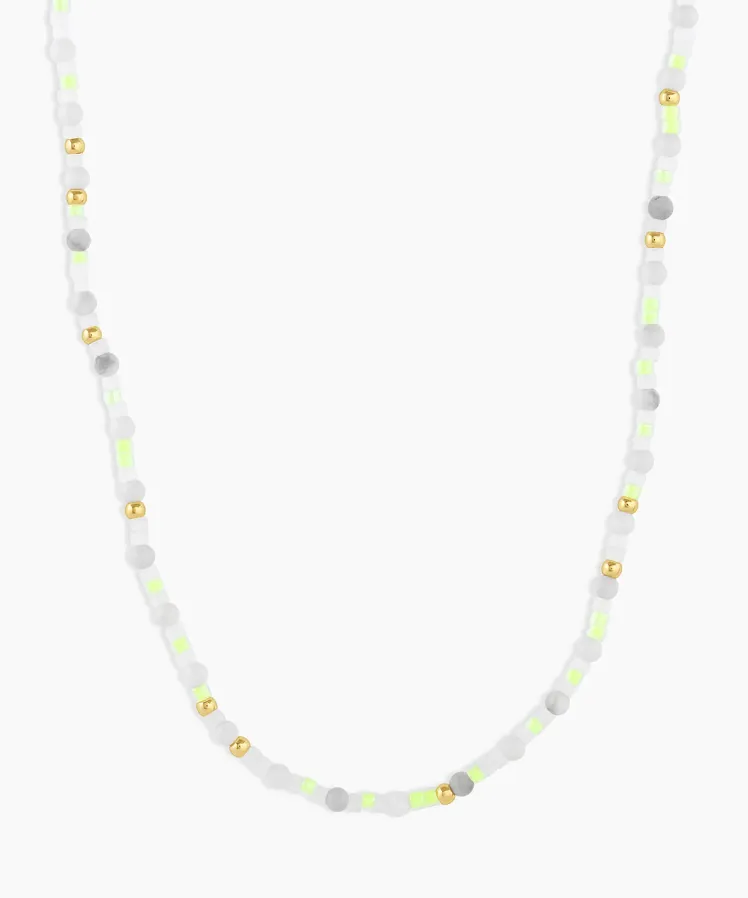Sure! Heres an optimized title for the product in English with modifiers: Stunning Gorjana Howlite Poppy Gem Necklace – Exquisite Fashion Jewelry