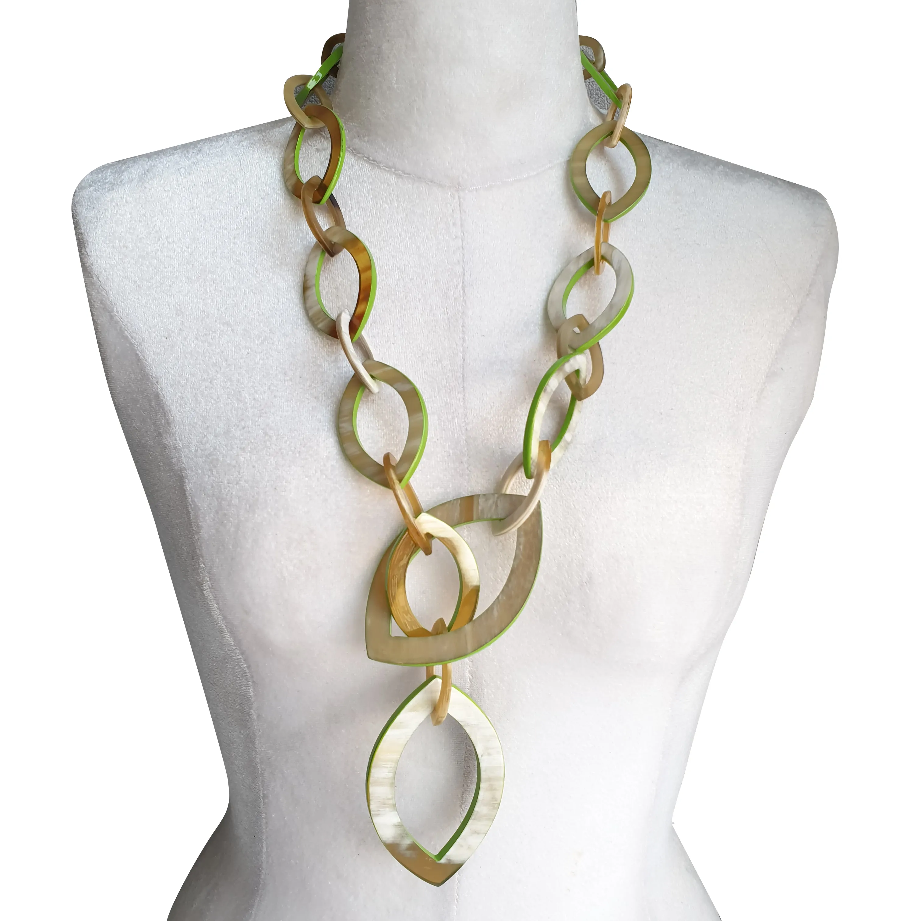 Natural Handmade Product from Vietnam J17719, Made by Buffalo Horn and Lacquer
