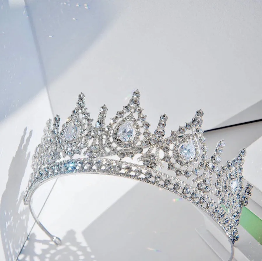 "Emmy" - Royal Glamour Bridal Tiara