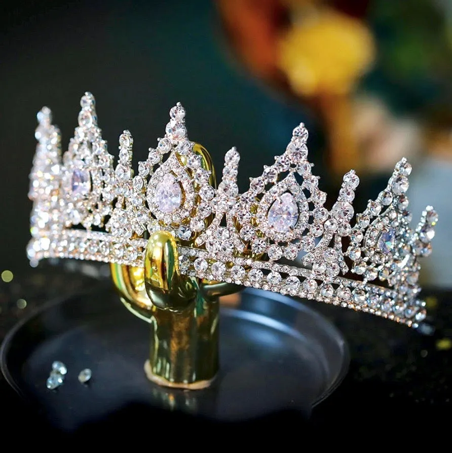 "Emmy" - Royal Glamour Bridal Tiara