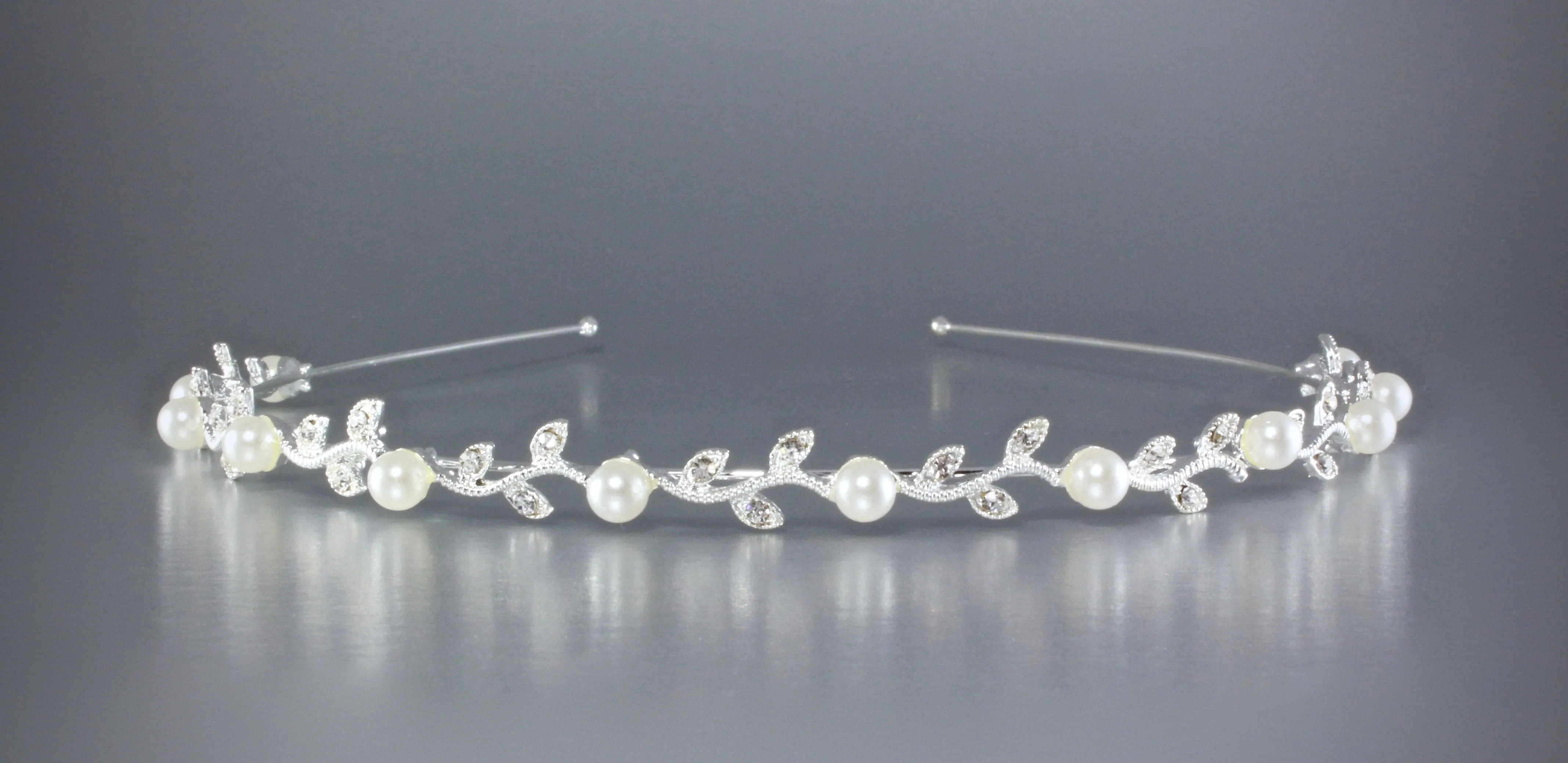 "Gigi" - Pearl and Crystal Bridal Headband