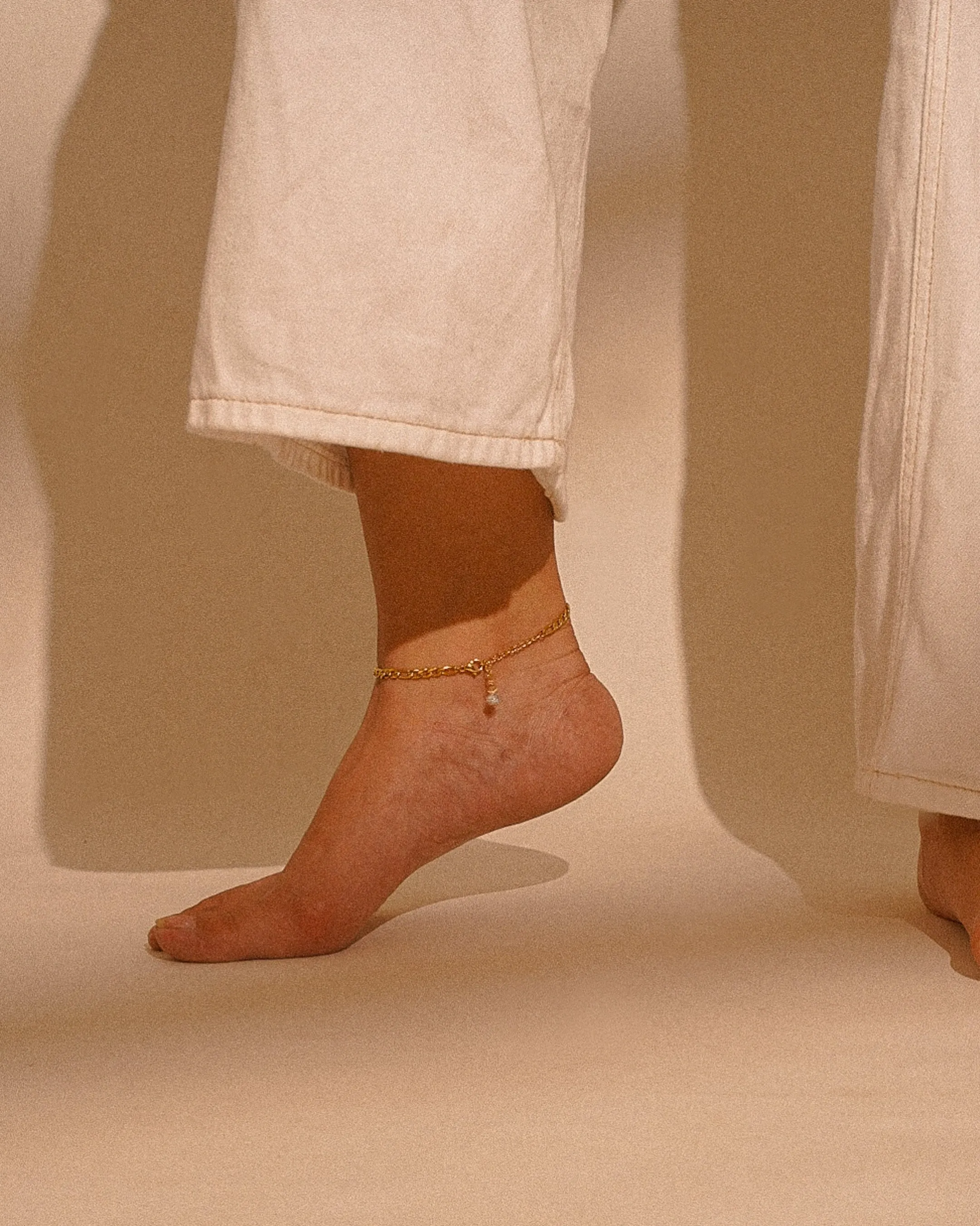 Santo Anklet